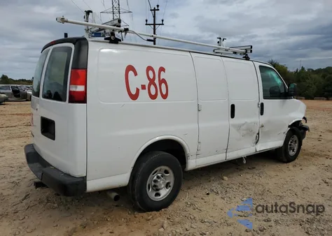 2021 Chevrolet Express G2500 z USA, uszkodzony, nr VIN 1GCWGAFP0M1207035